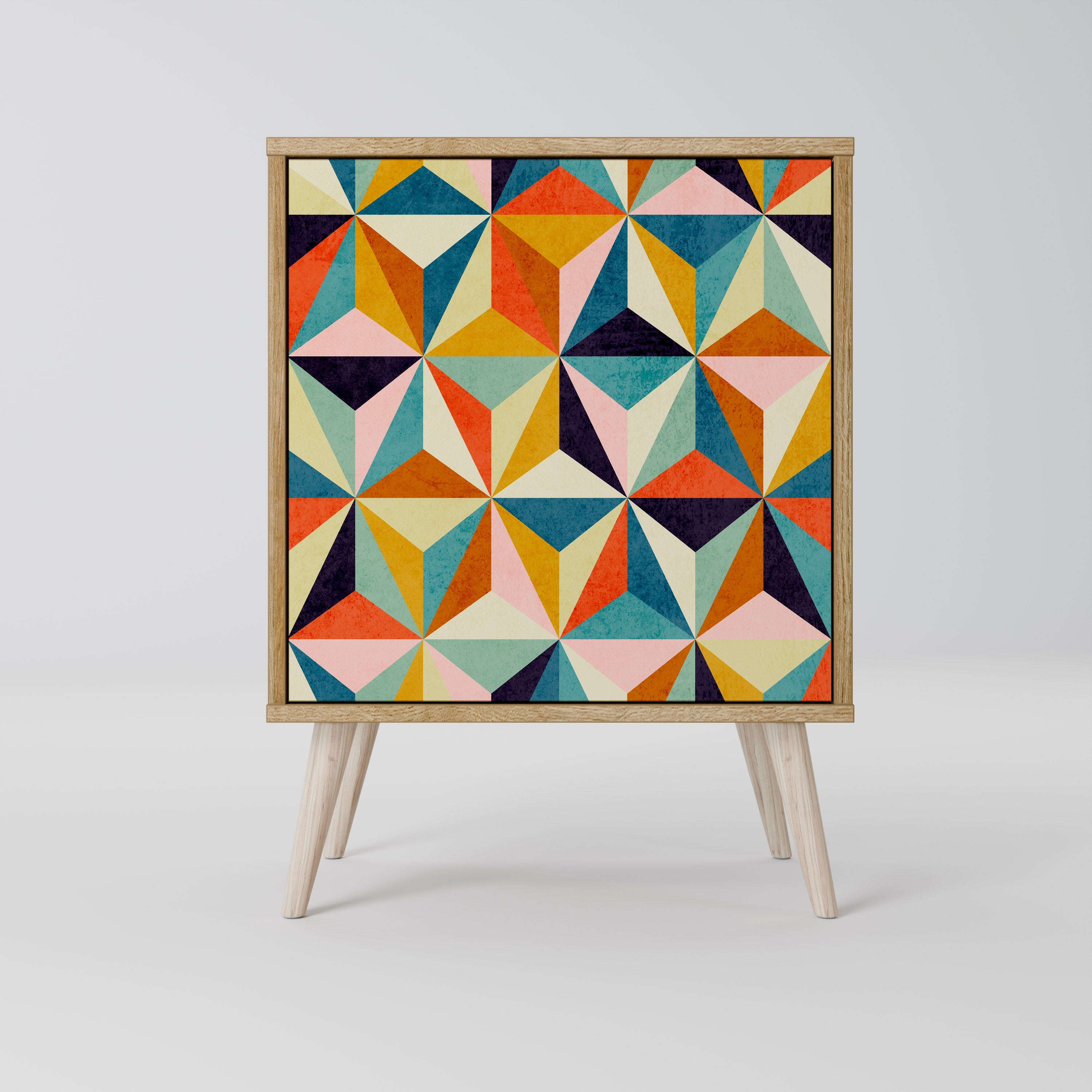 TESSELATE TREASURES Skänk med en dörr