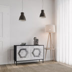 HEXAGONAL FIGURES 2-türiges Sideboard
