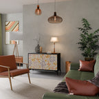 SPRING WHIMSY Skänk med två dörrar