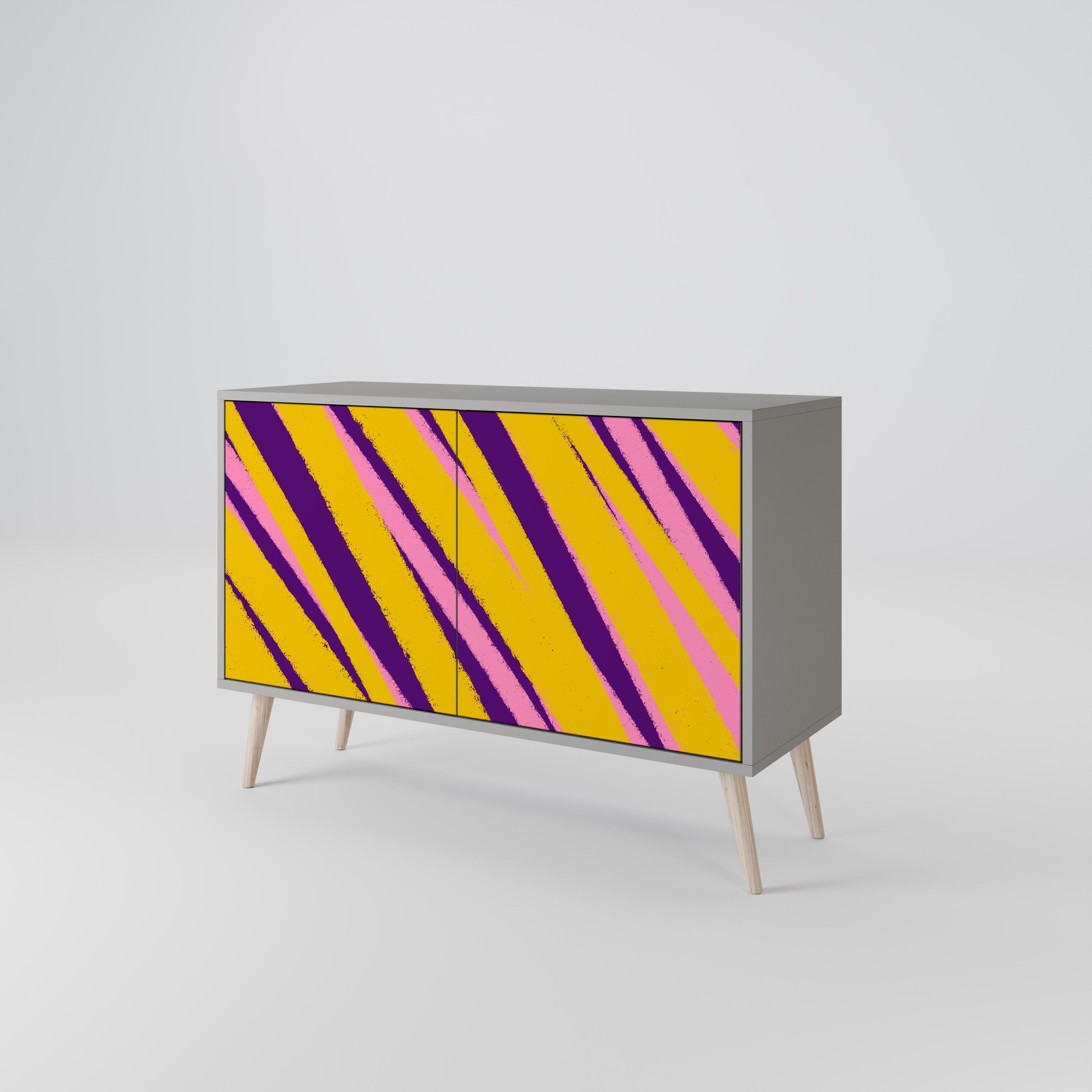 DREAMS COME TRUE 2-Door Sideboard