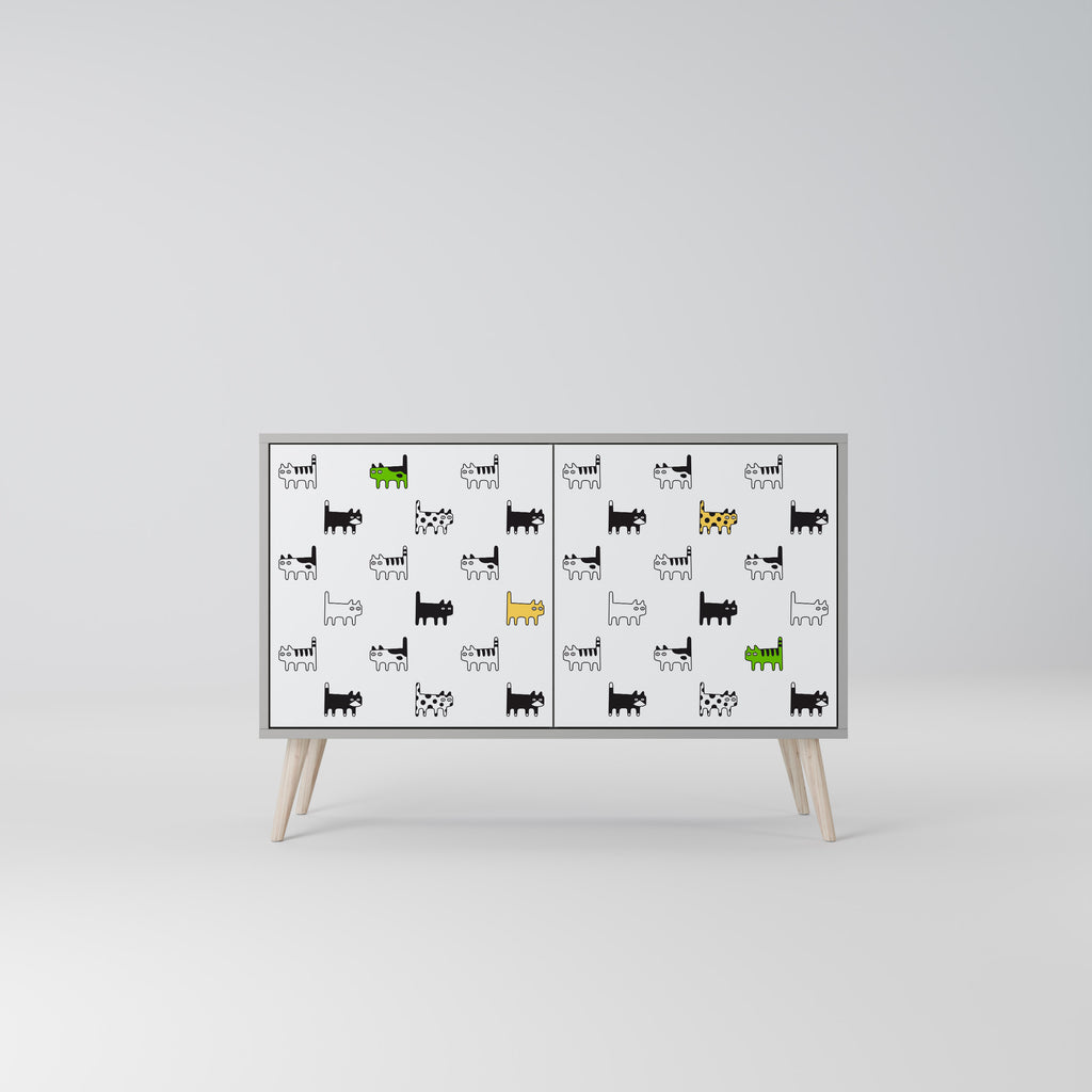 CATS COMPILATION Skänk med två dörrar