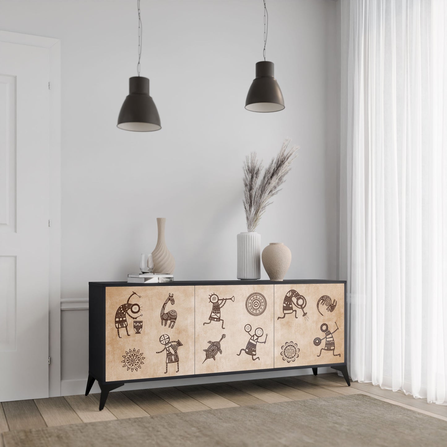 Credenza a 3 ante in stile africano con finitura nera