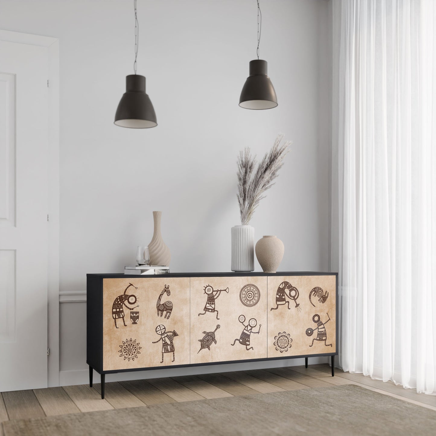 Credenza a 3 ante in stile africano con finitura nera