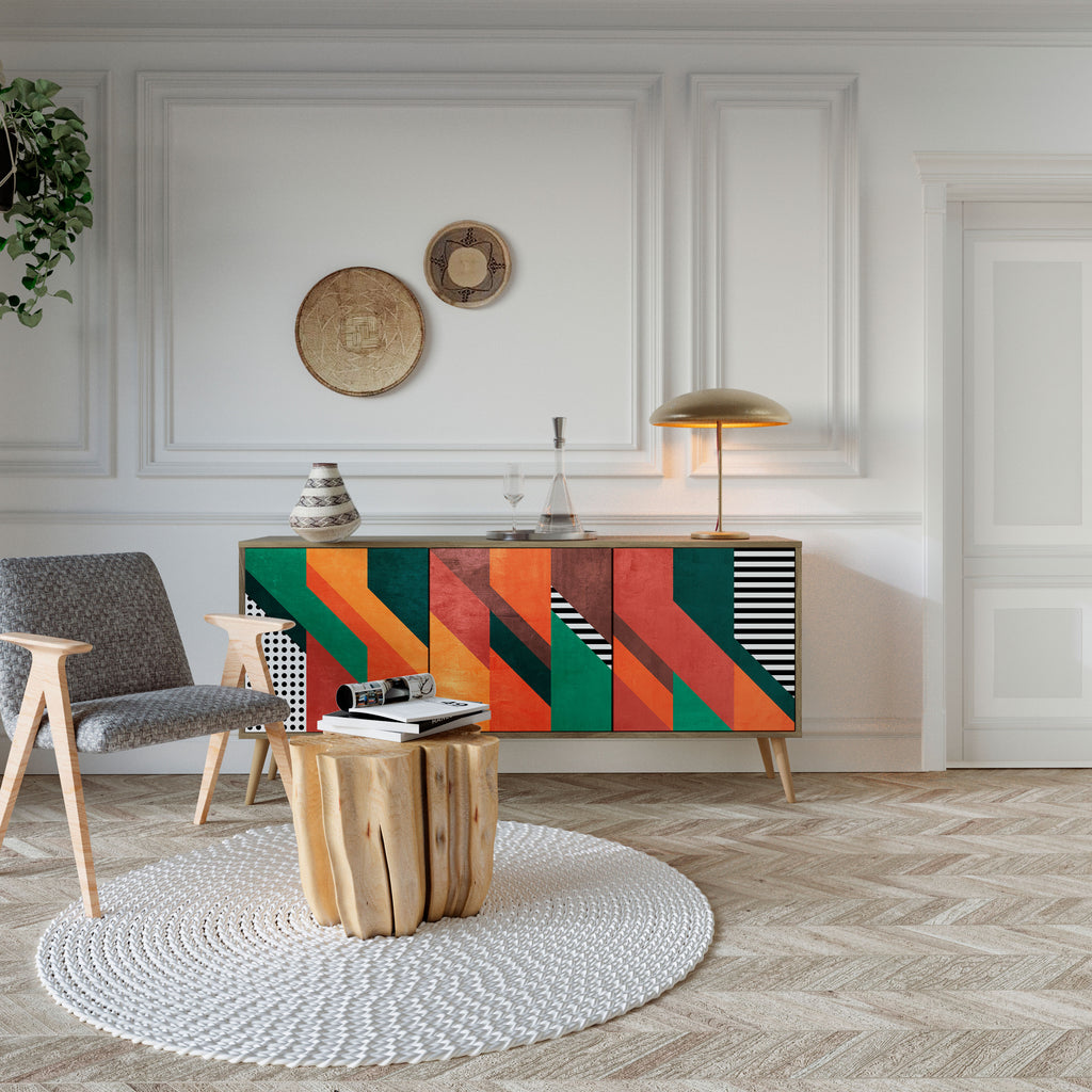 MAKESHIFT ARTISTRY 3-türiges Sideboard