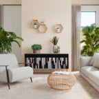 COLLAGE OF RECTANGLES Skänk med tre dörrar