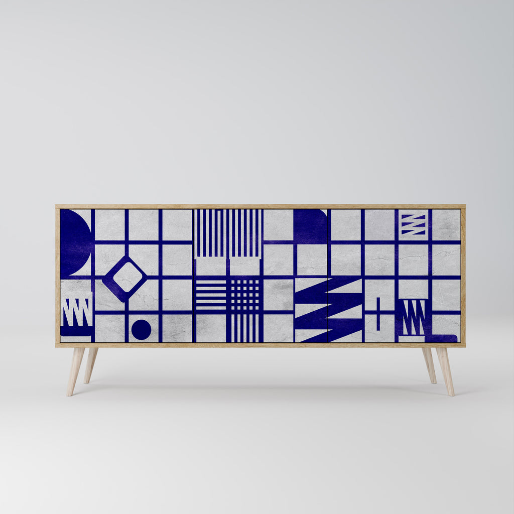 THE RIGHT PLACES Skänk med tre dörrar