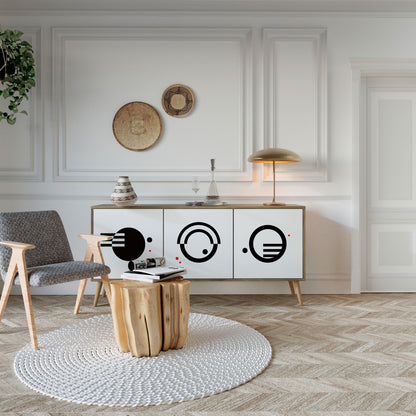 BLACK AND WHITE COMBINATION Skänk med tre dörrar