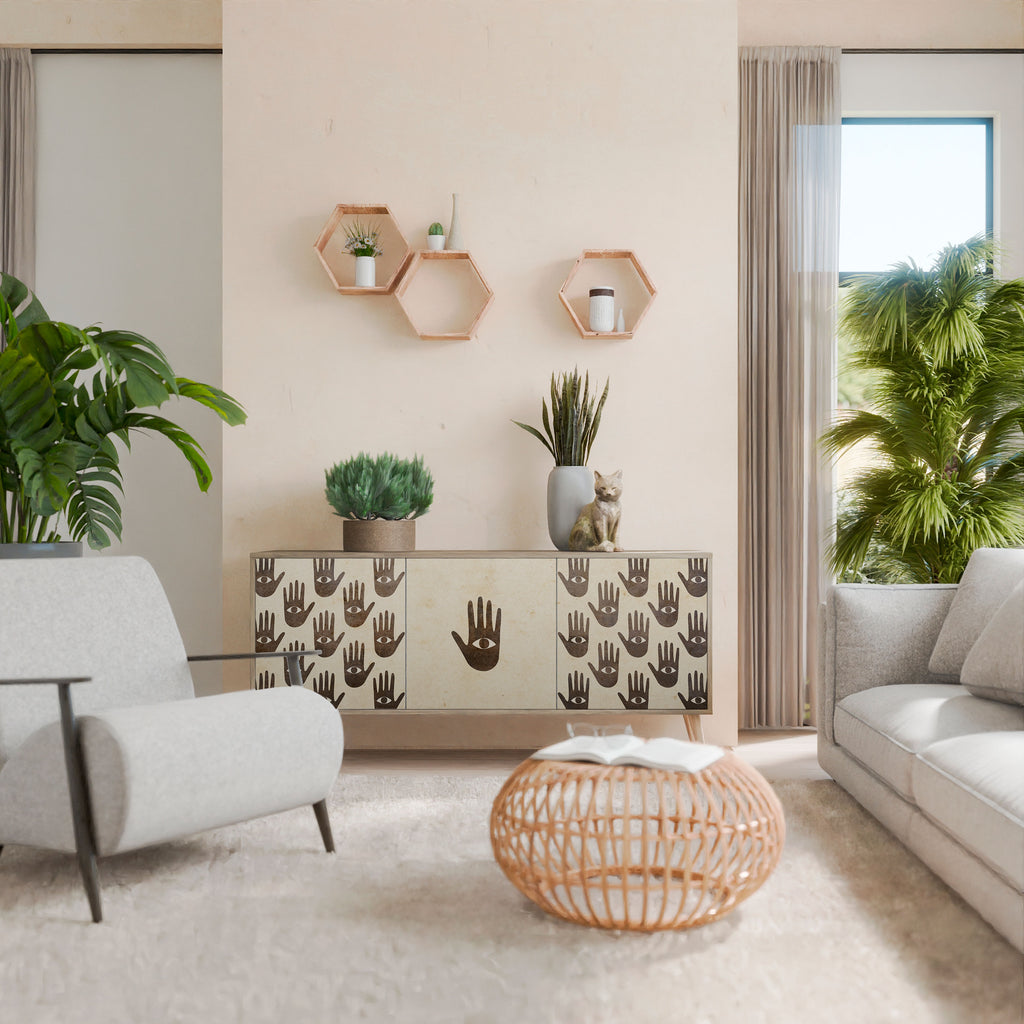 SEE MORE Skänk med tre dörrar