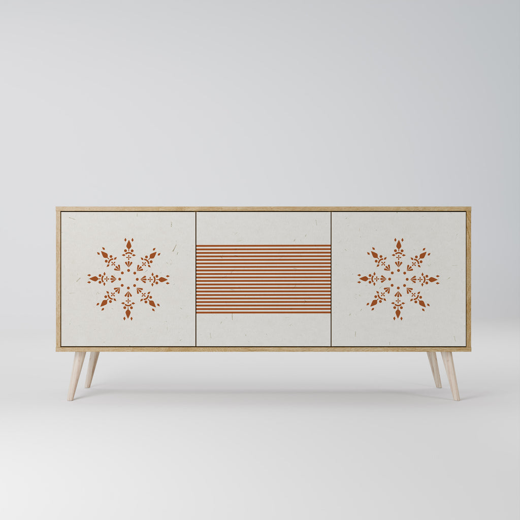 DAILY HARMONY Skänk med tre dörrar