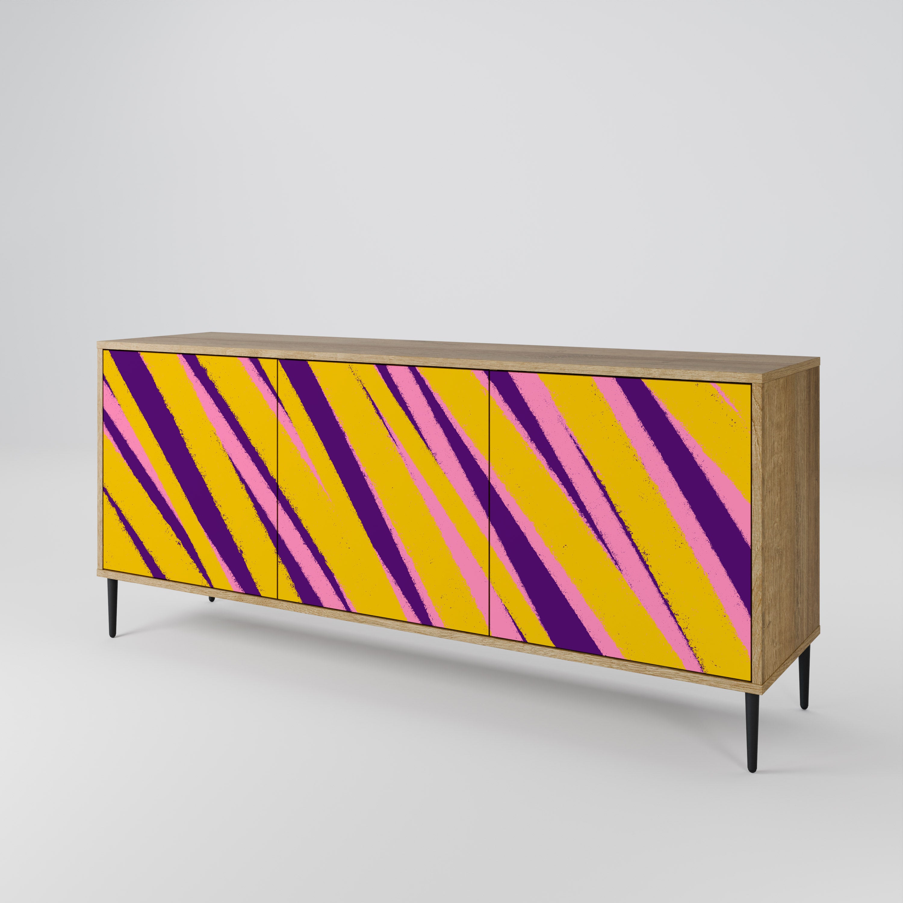 DREAMS COME TRUE 3-Door Sideboard