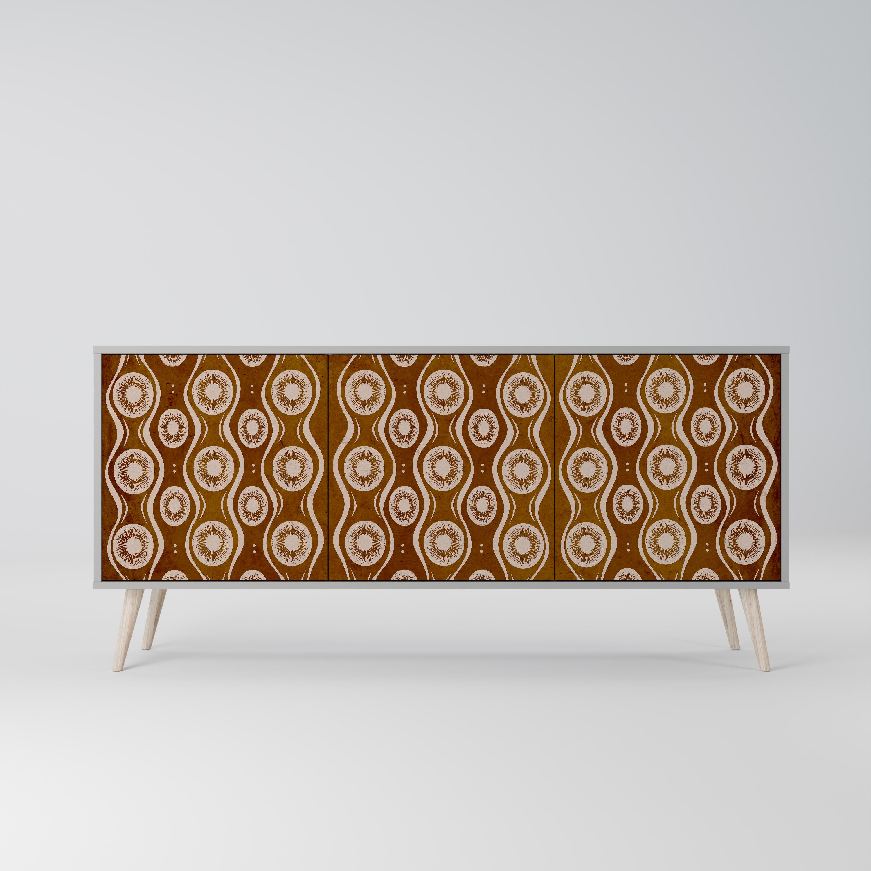 BROWN EYES 3-Door Sideboard