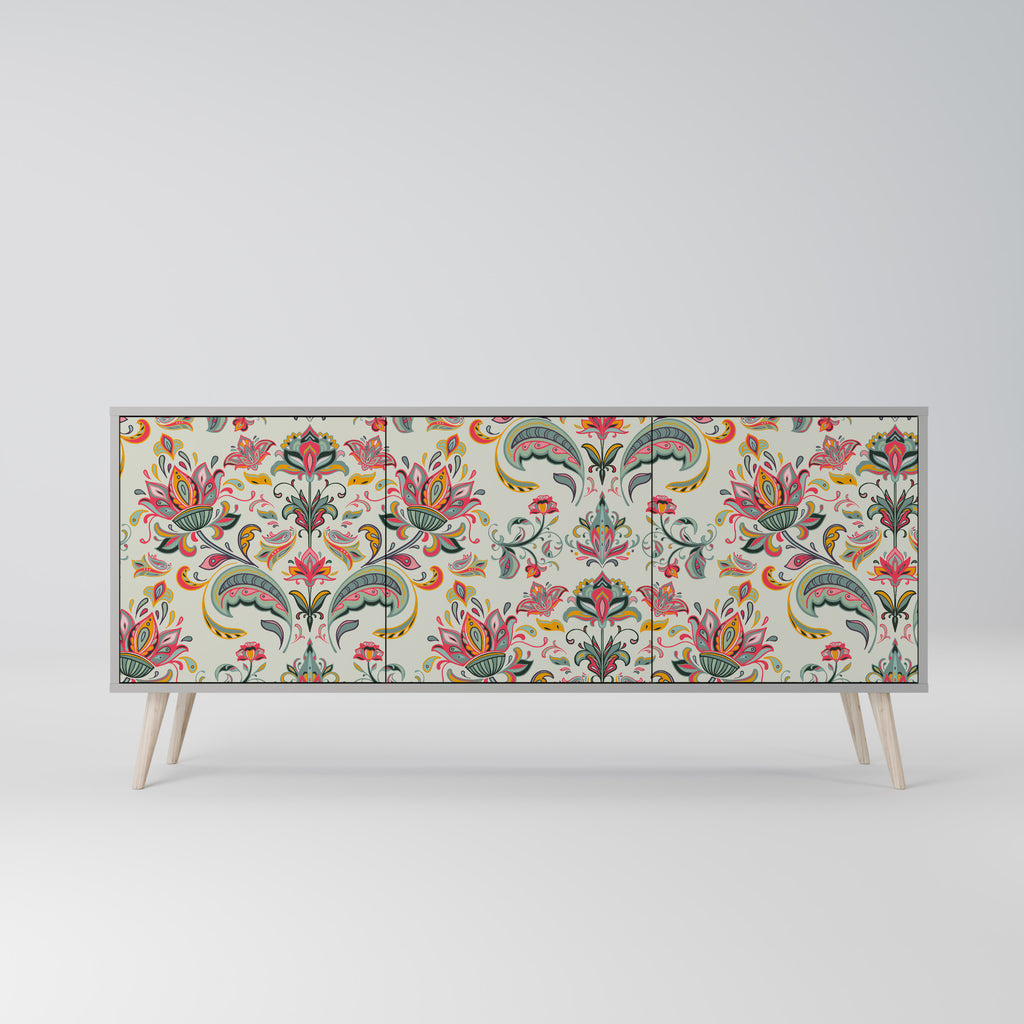 ORGANIC FOLKLORE 3-Door Sideboard