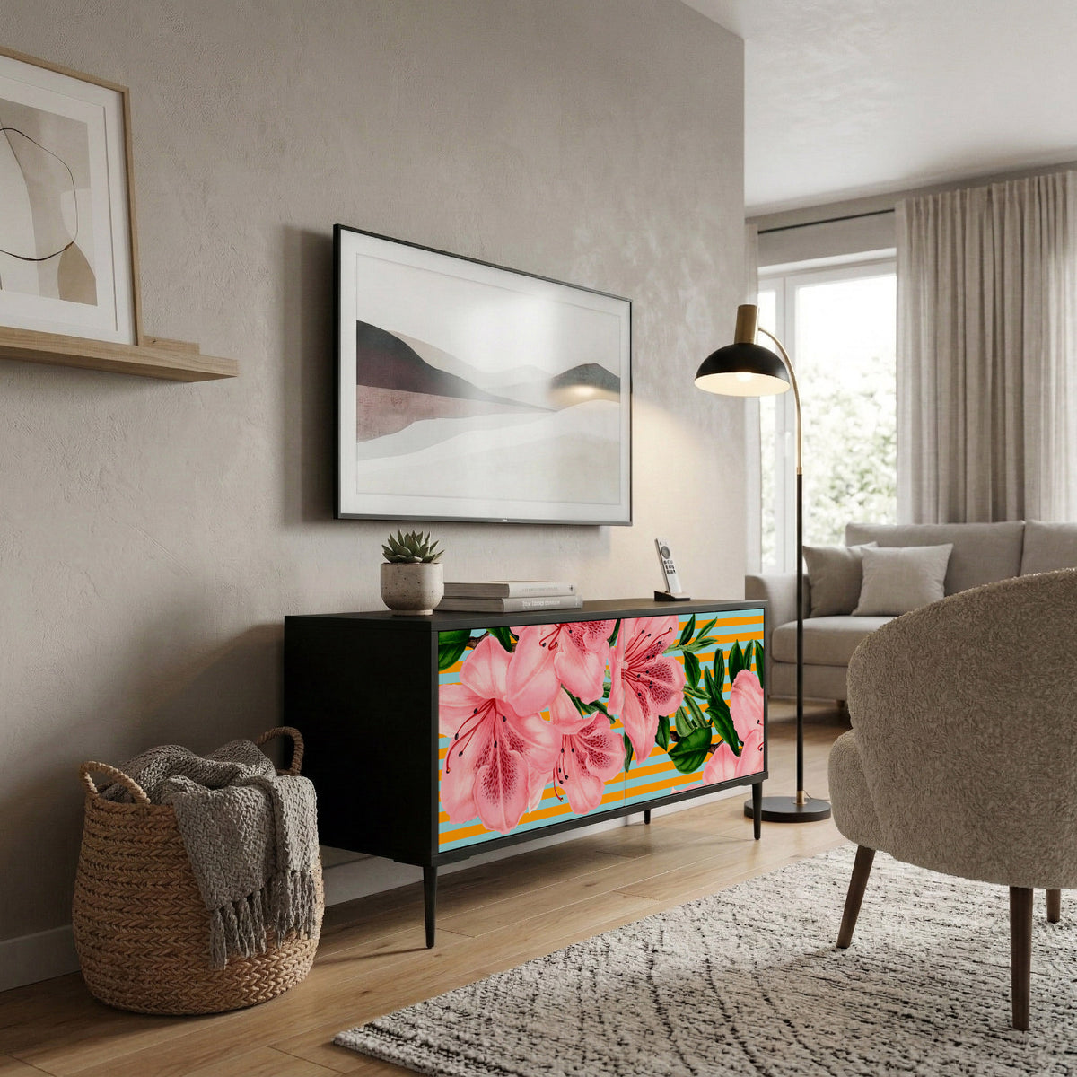 FRAGILE BEAUTY Kompakt TV-bänk med 2 dörrar