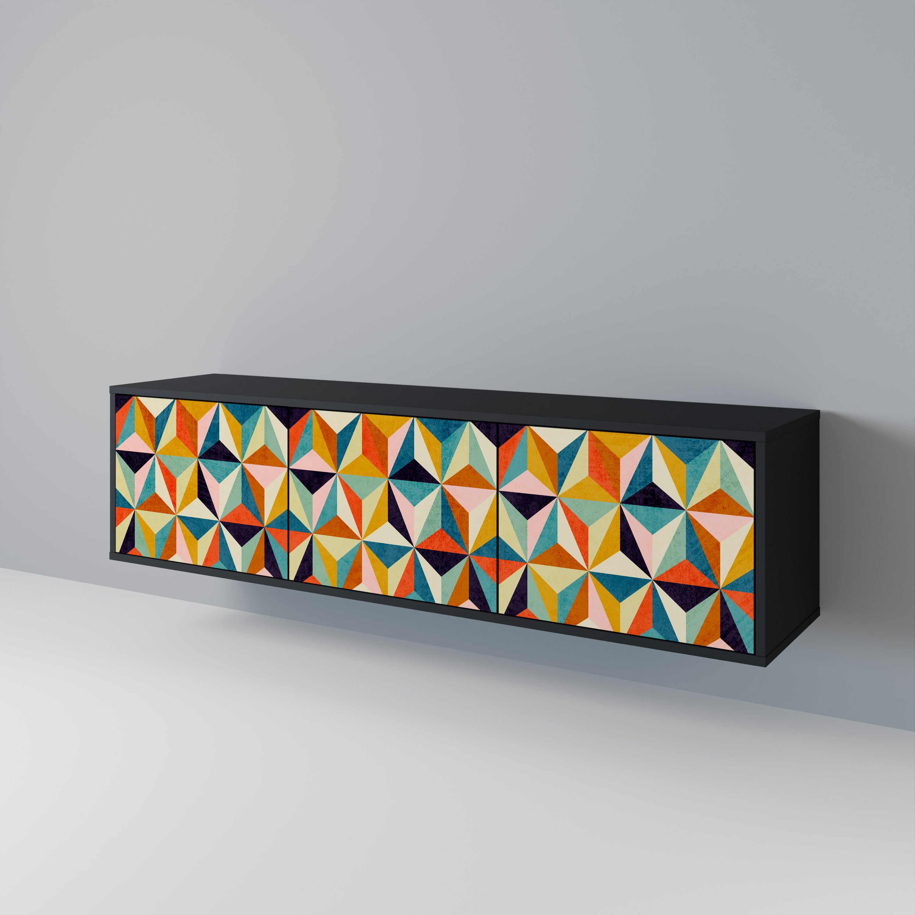 TESSELATE TREASURES 3-türiges TV-Lowboard