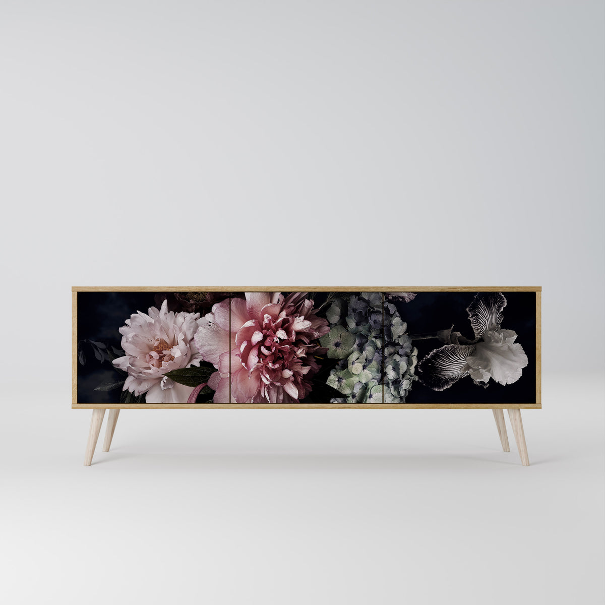 PURE BLOSSOM 3-türiges TV-Lowboard