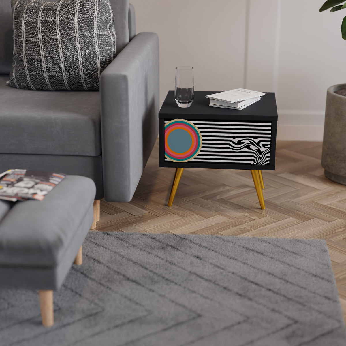 SPECTRA SHOWCASE Nightstand with Drawer
