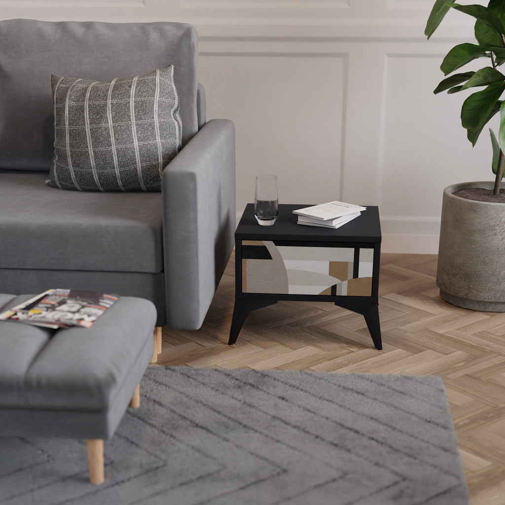 DELICATE MEMENTO Nightstand