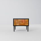 STRENGTHENING RELATION Sängbord 