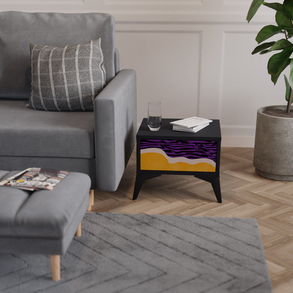 INDEPENDENT BORDER Mesita de Noche