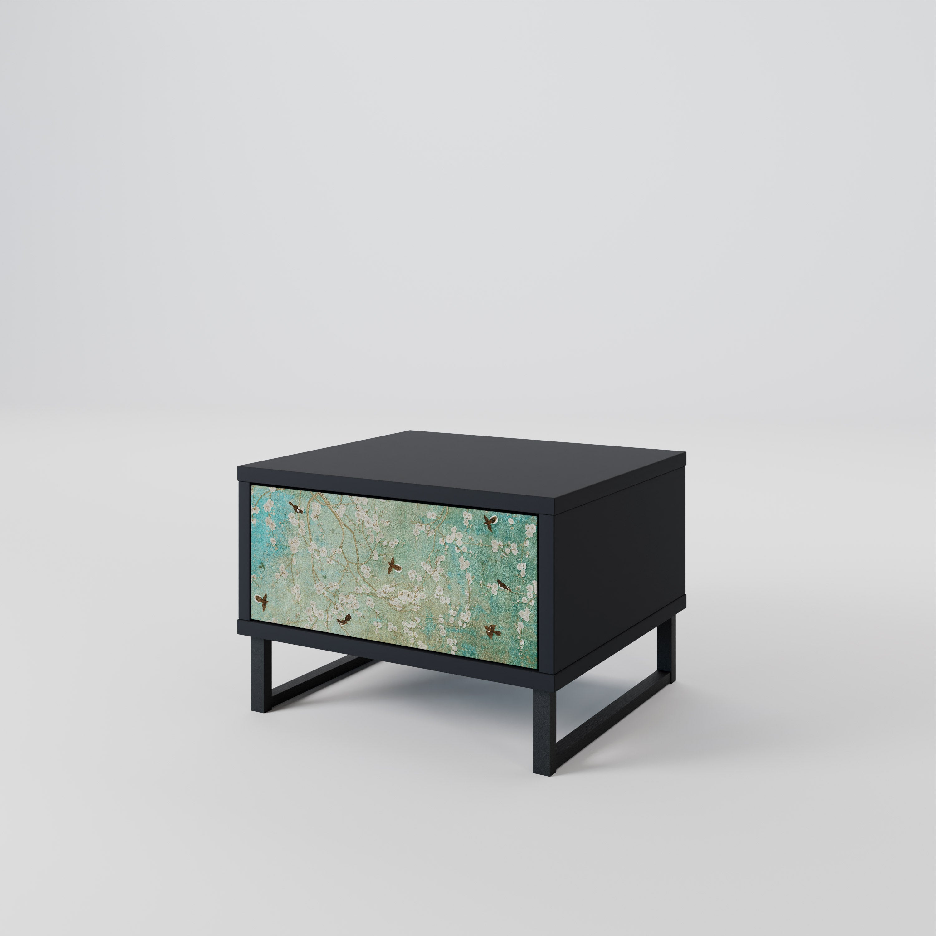 BLOOMING CHARM Nightstand