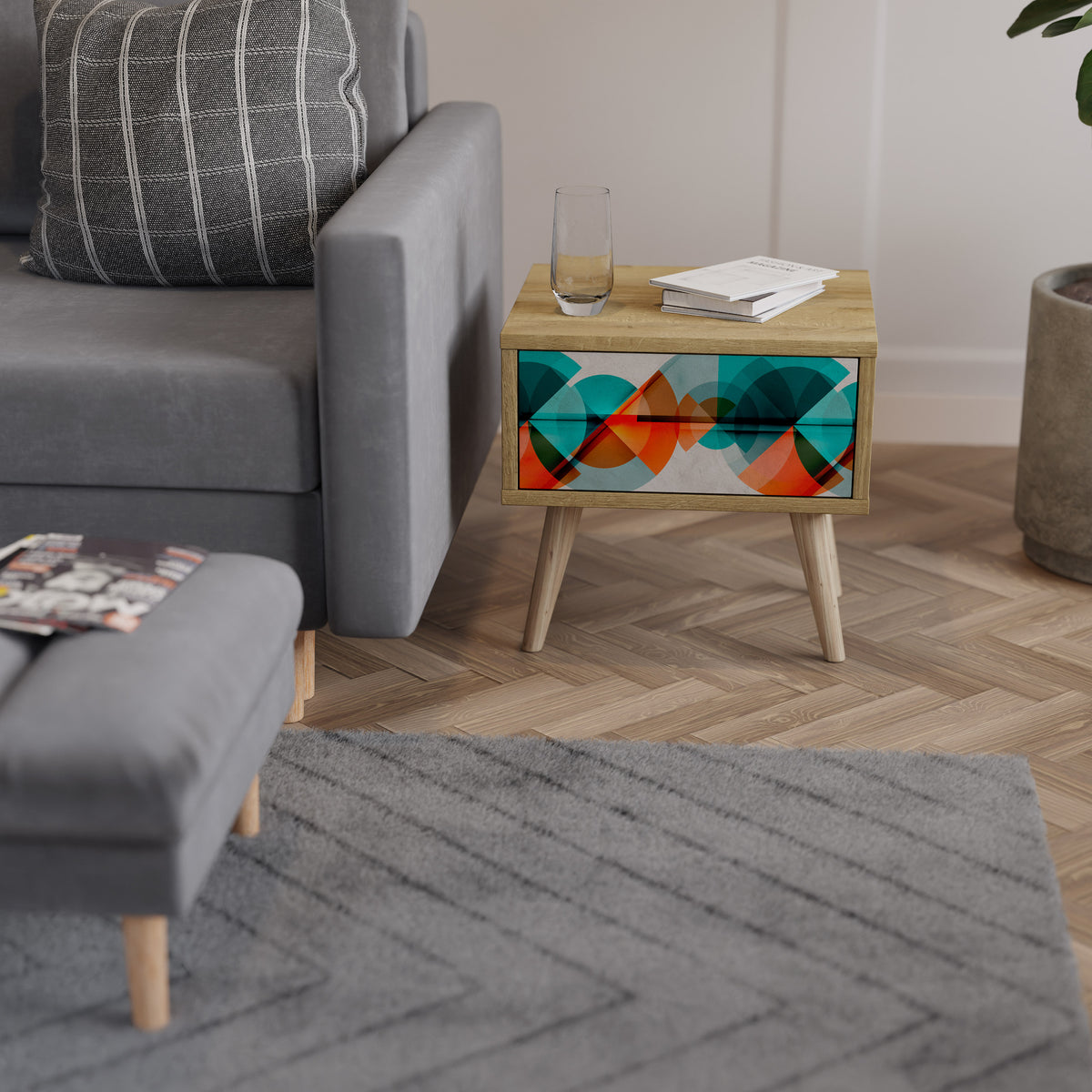 CIRCULAR RHAPSODY Nightstand with Drawer