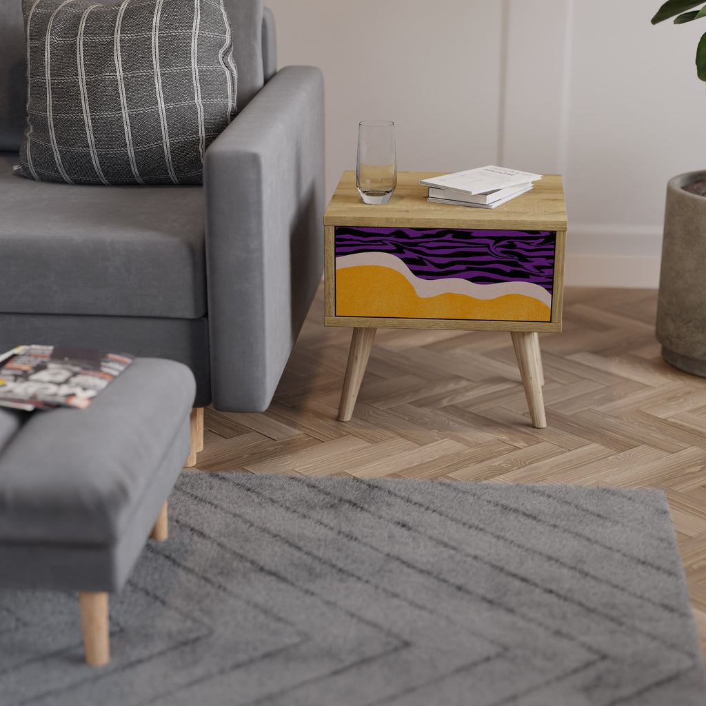 INDEPENDENT BORDER Mesita de Noche