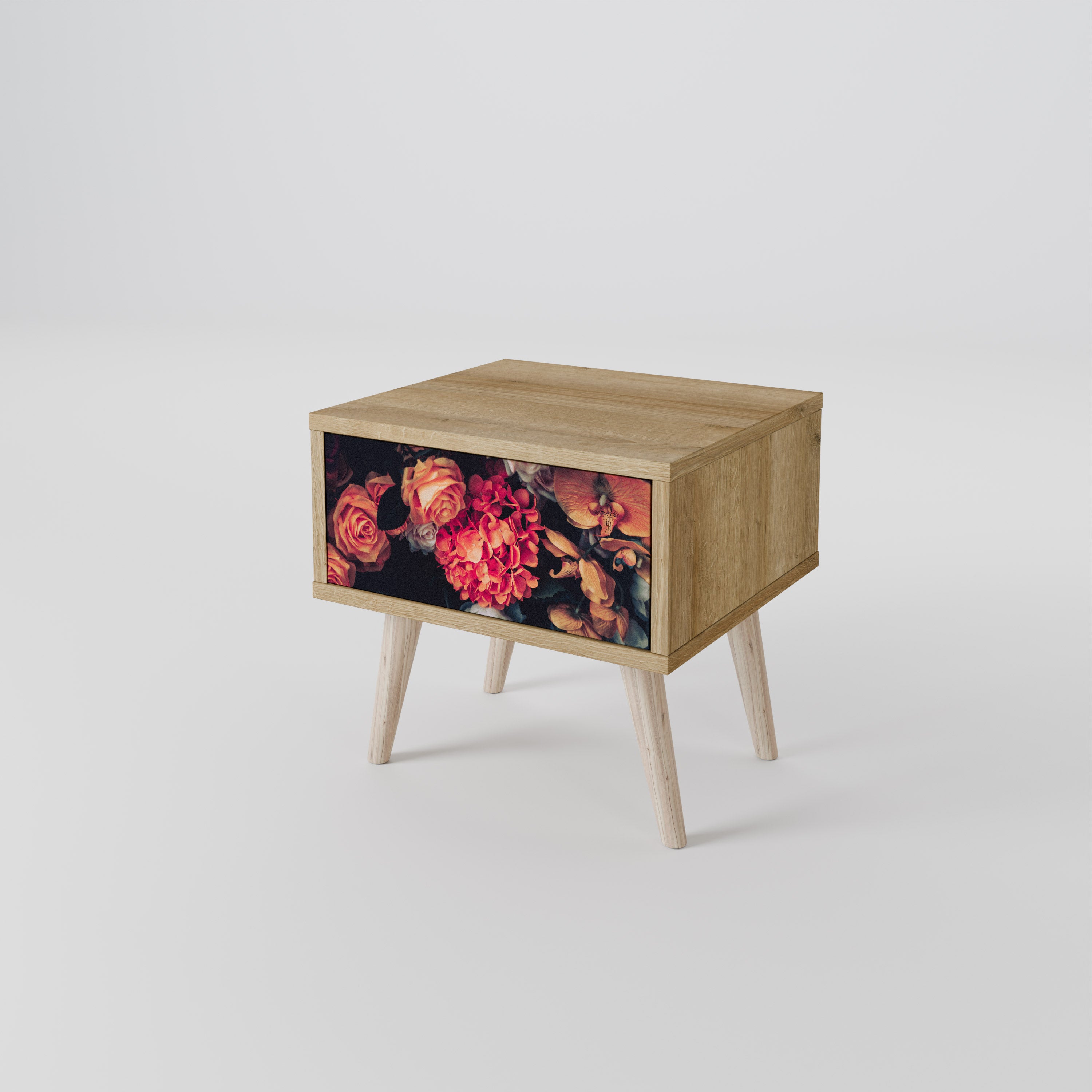 NEVERENDING BLOOM Nightstand