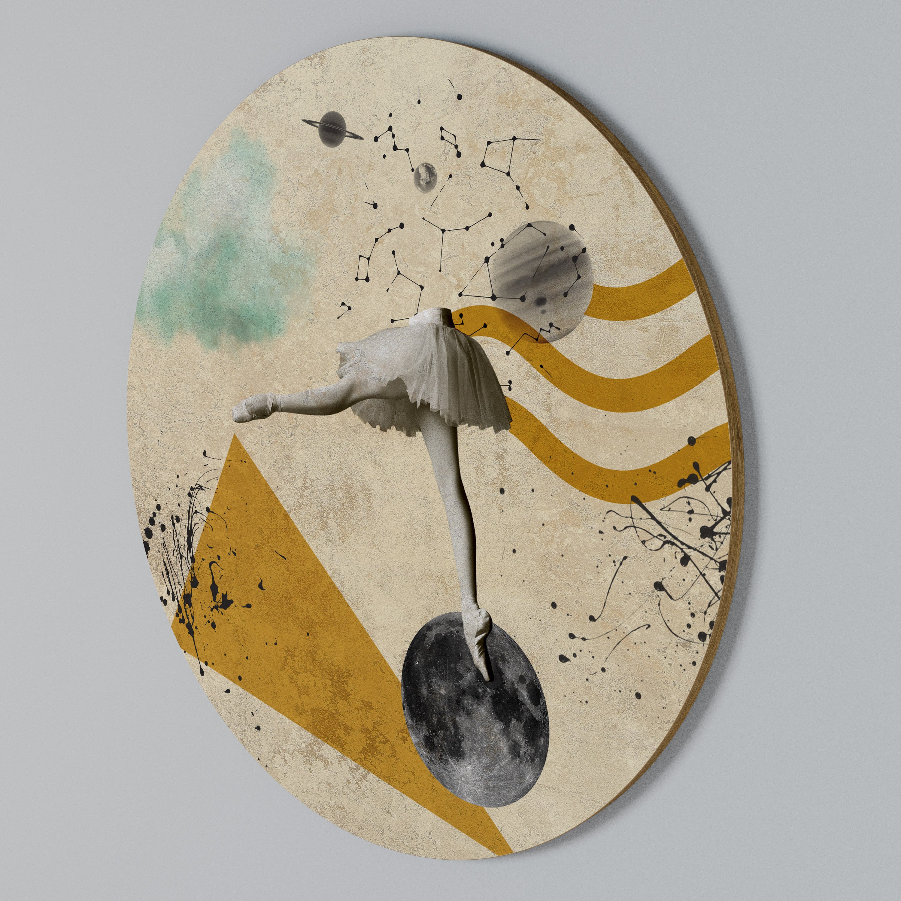 SHAPES OF BALLERINA Round Wall Art