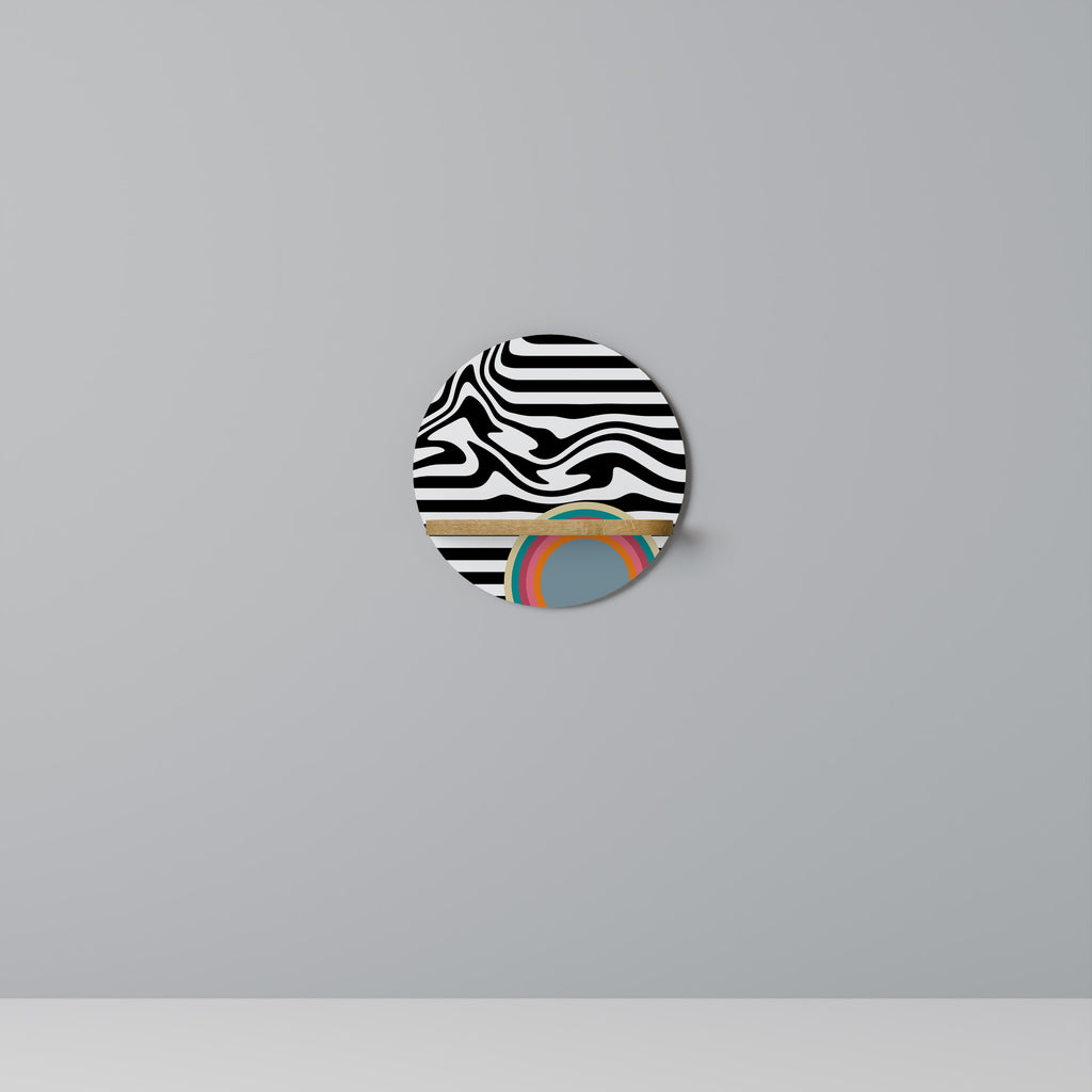 SPECTRA SHOWCASE Decorative Art Shelf