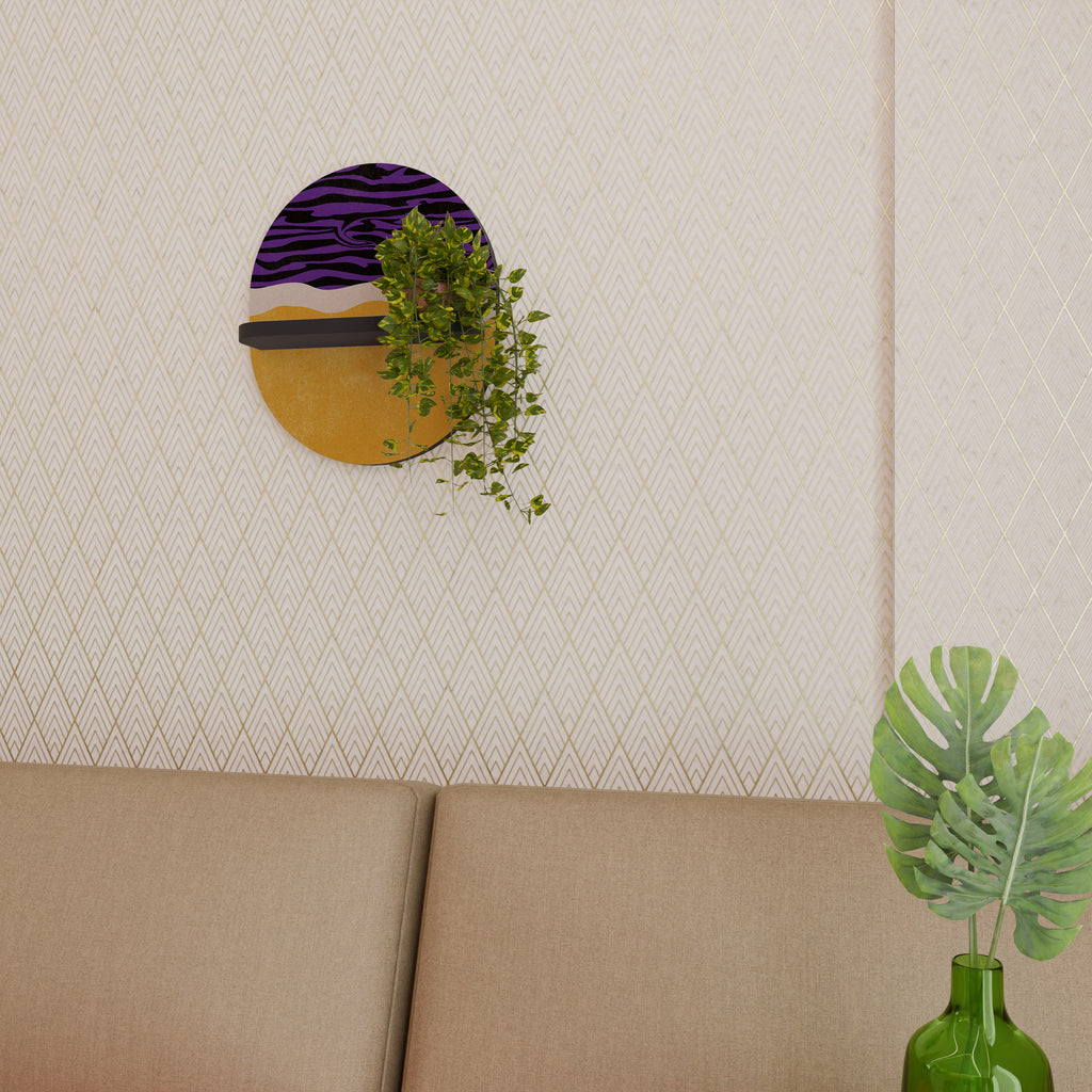 INDEPENDENT BORDER Decorative Art Shelf