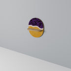 INDEPENDENT BORDER Decorative Art Shelf