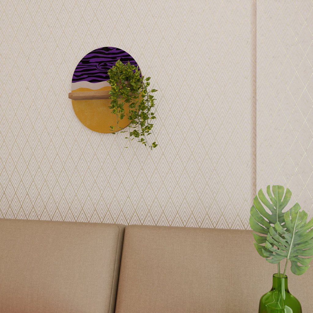 INDEPENDENT BORDER Decorative Art Shelf