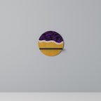 INDEPENDENT BORDER Decorative Art Shelf