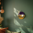 INDEPENDENT BORDER Decorative Art Shelf