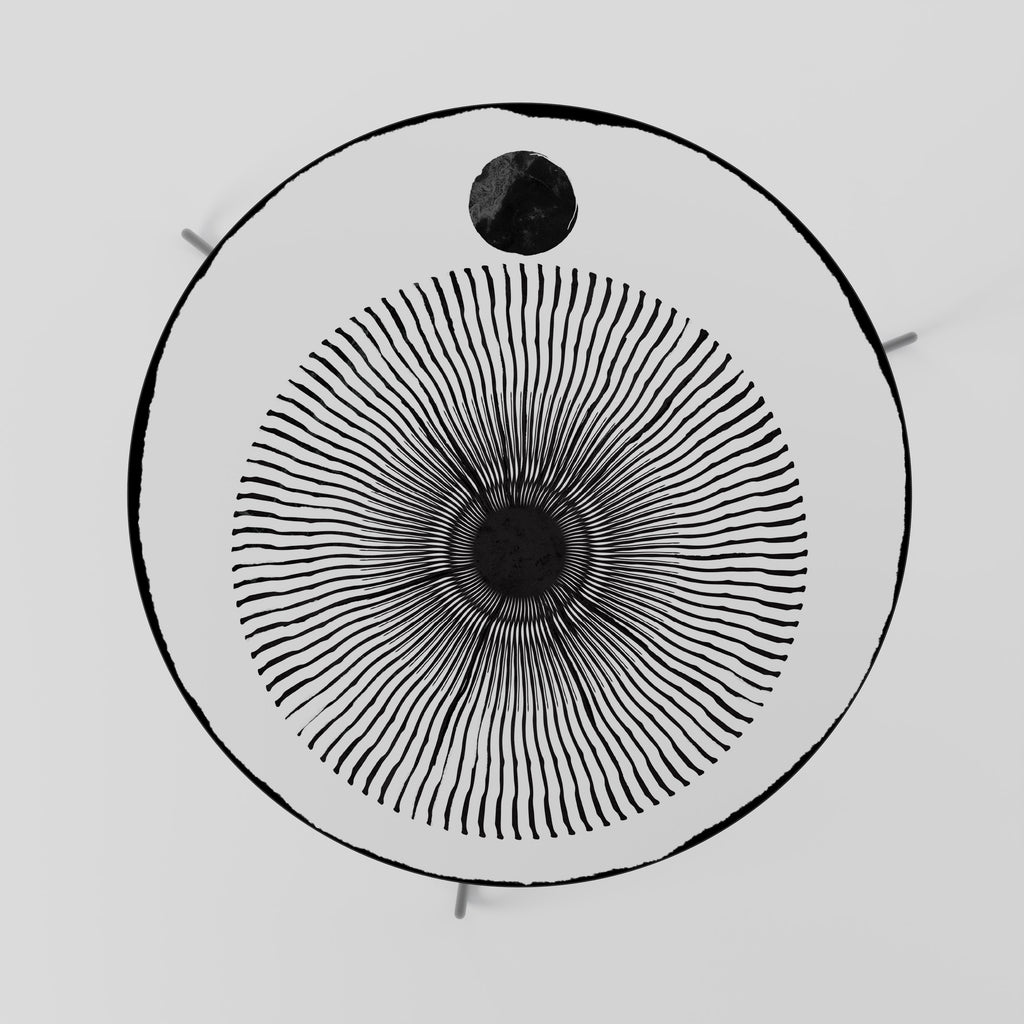 DARKNESS IS COMING Couchtisch