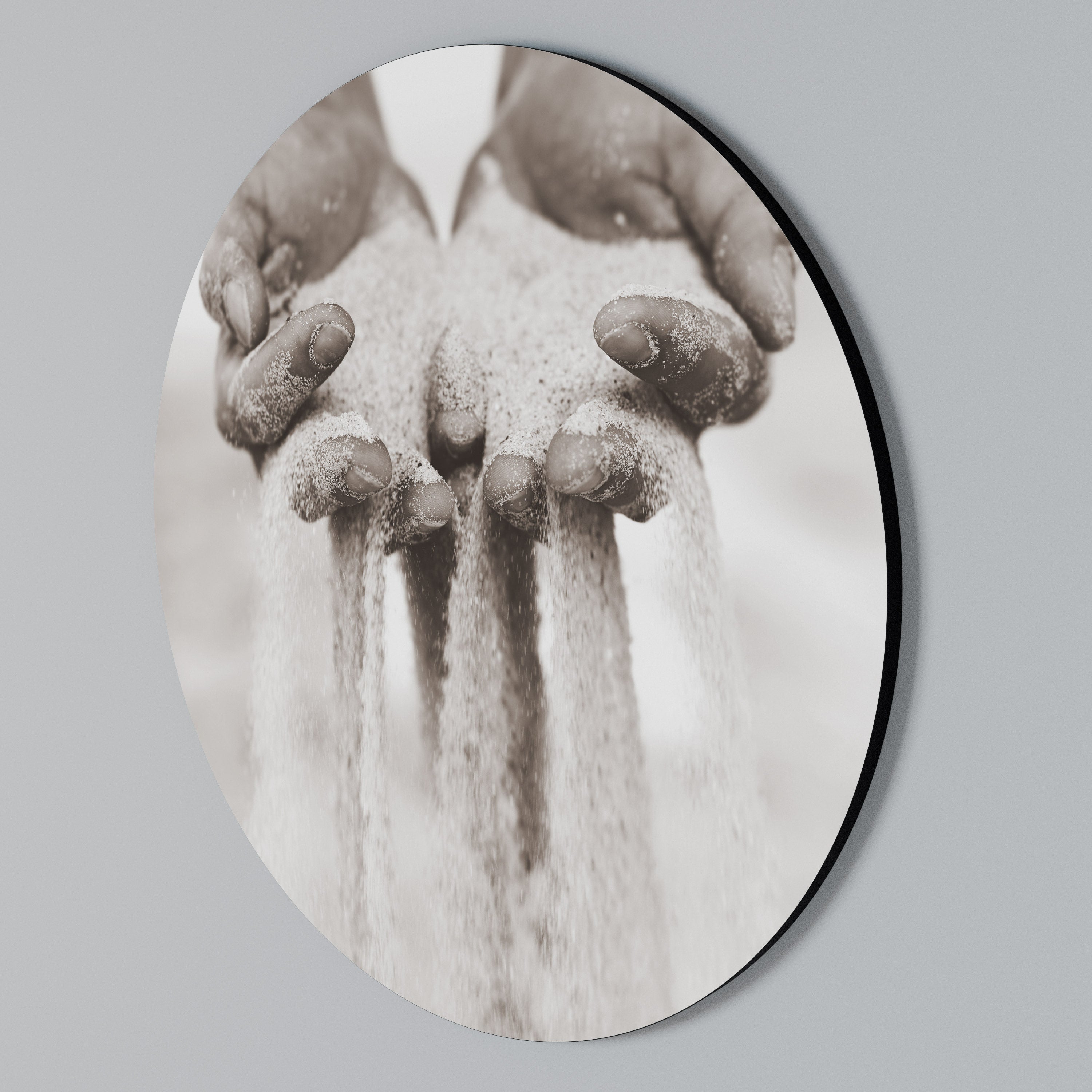 HANDS OF FATE Rund väggdekor