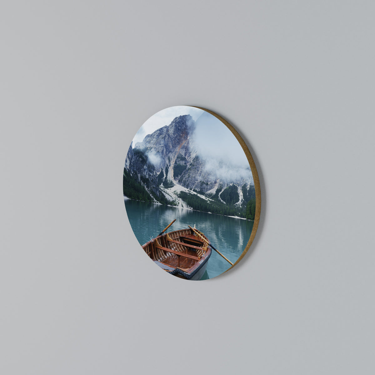 FOGGY MOUNTAIN OASIS Rundes Wandbild