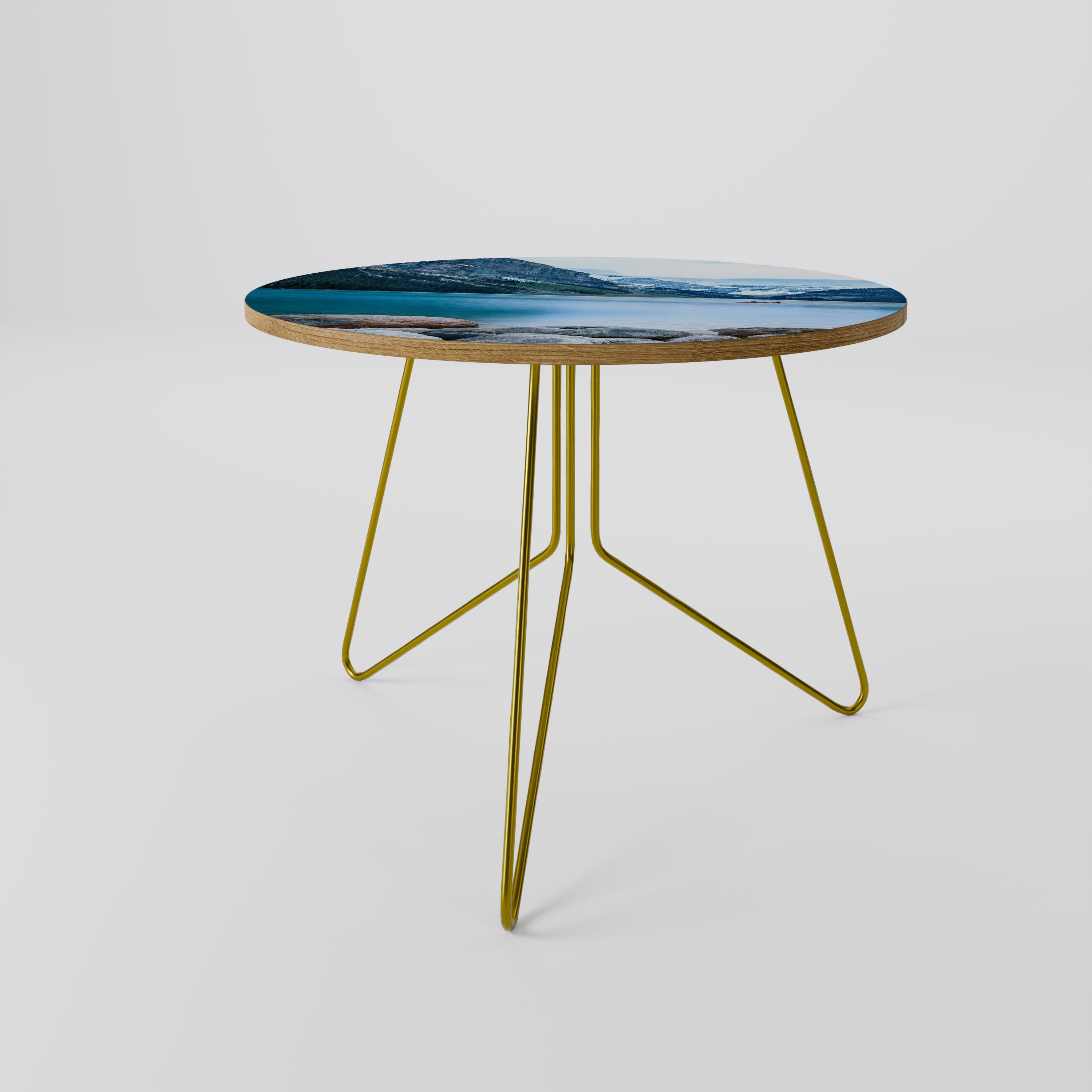 REFLECTIVE WATERS Konferenční stolek