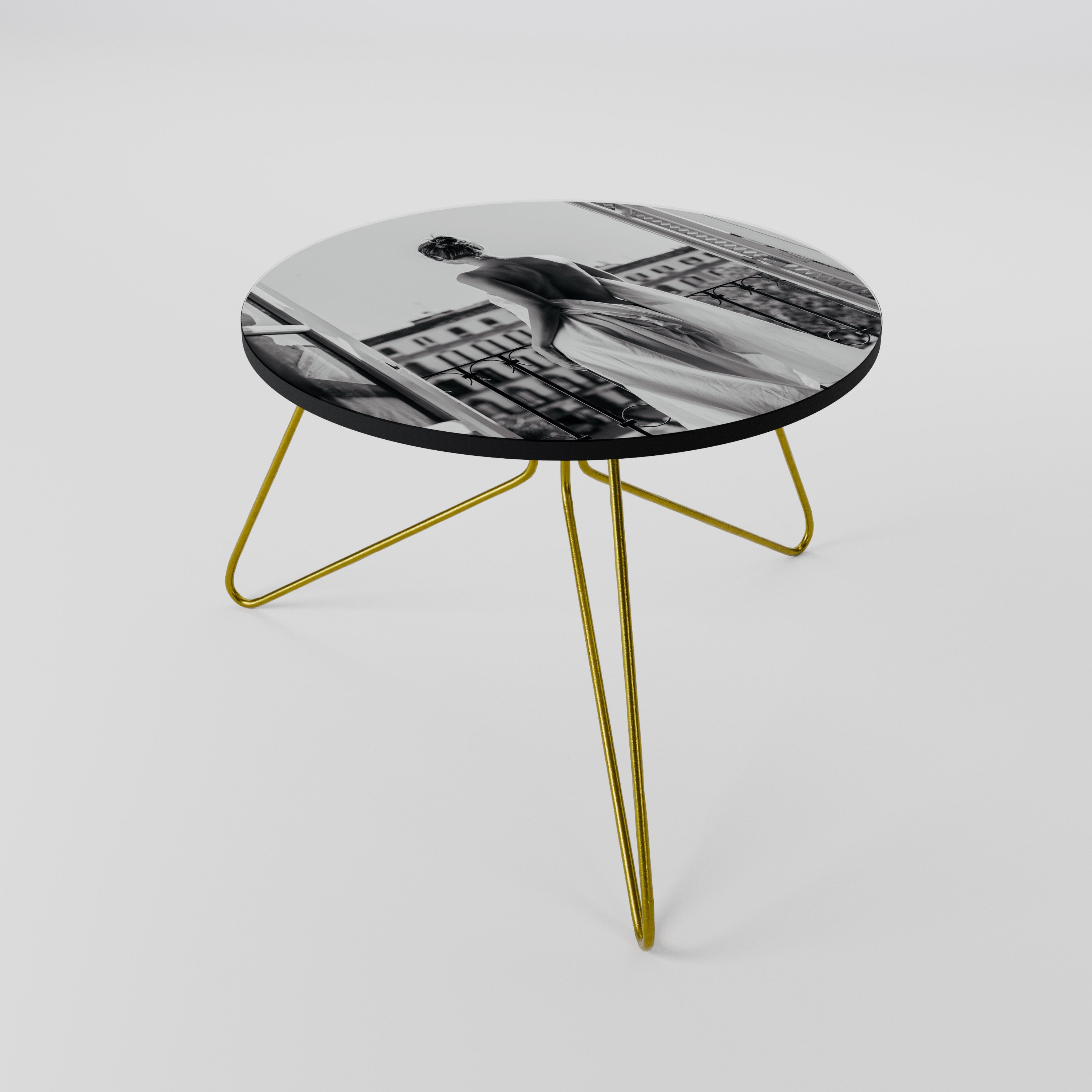 DRESS OF DREAMS Soffbord