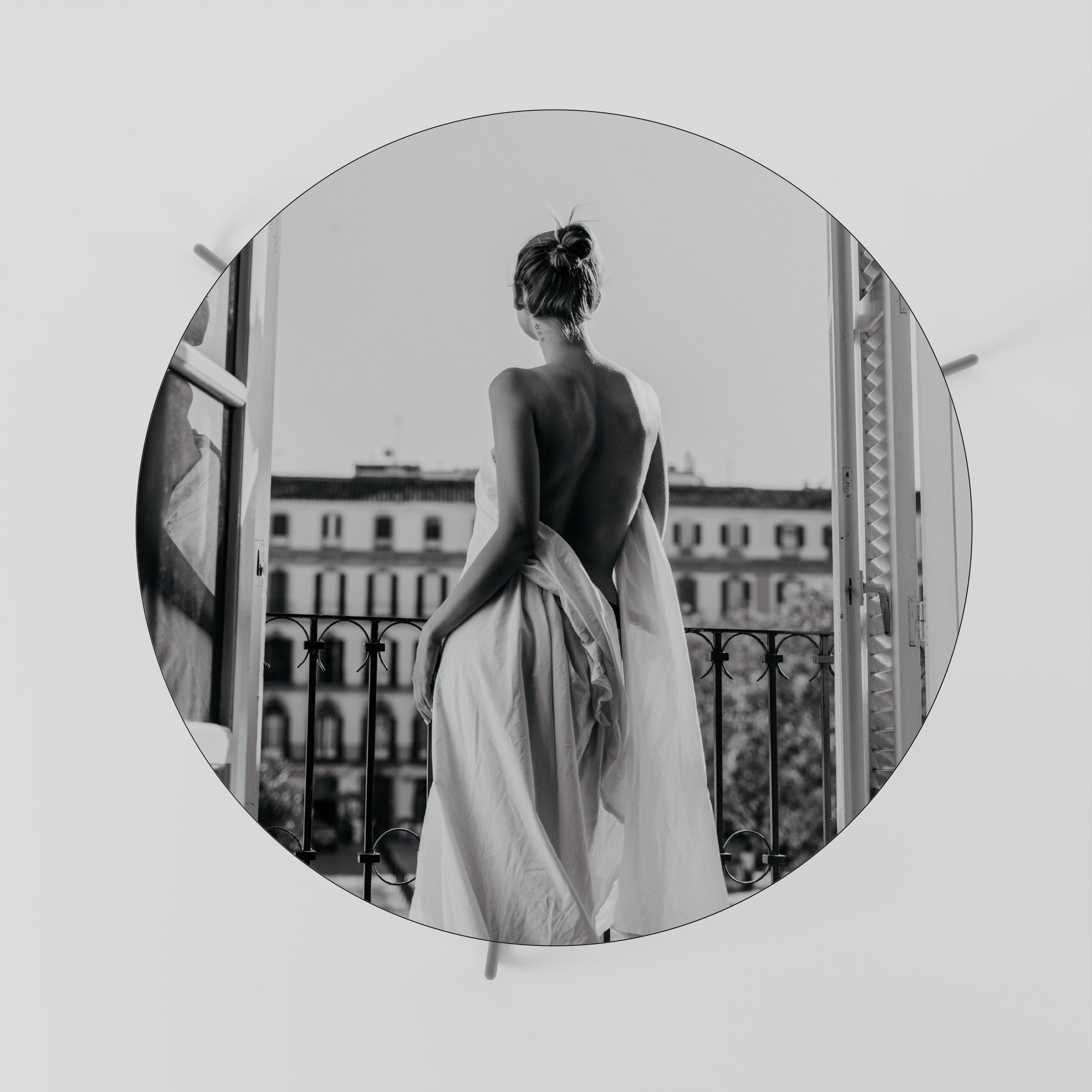 DRESS OF DREAMS Soffbord