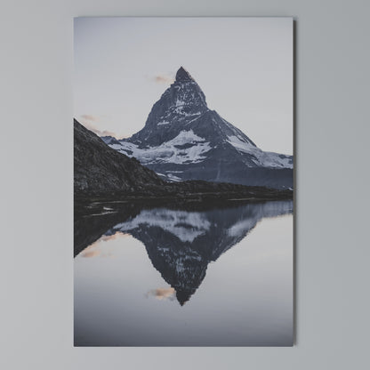 MEMORY OF MATTERHORN Cuadro en lienzo vertical