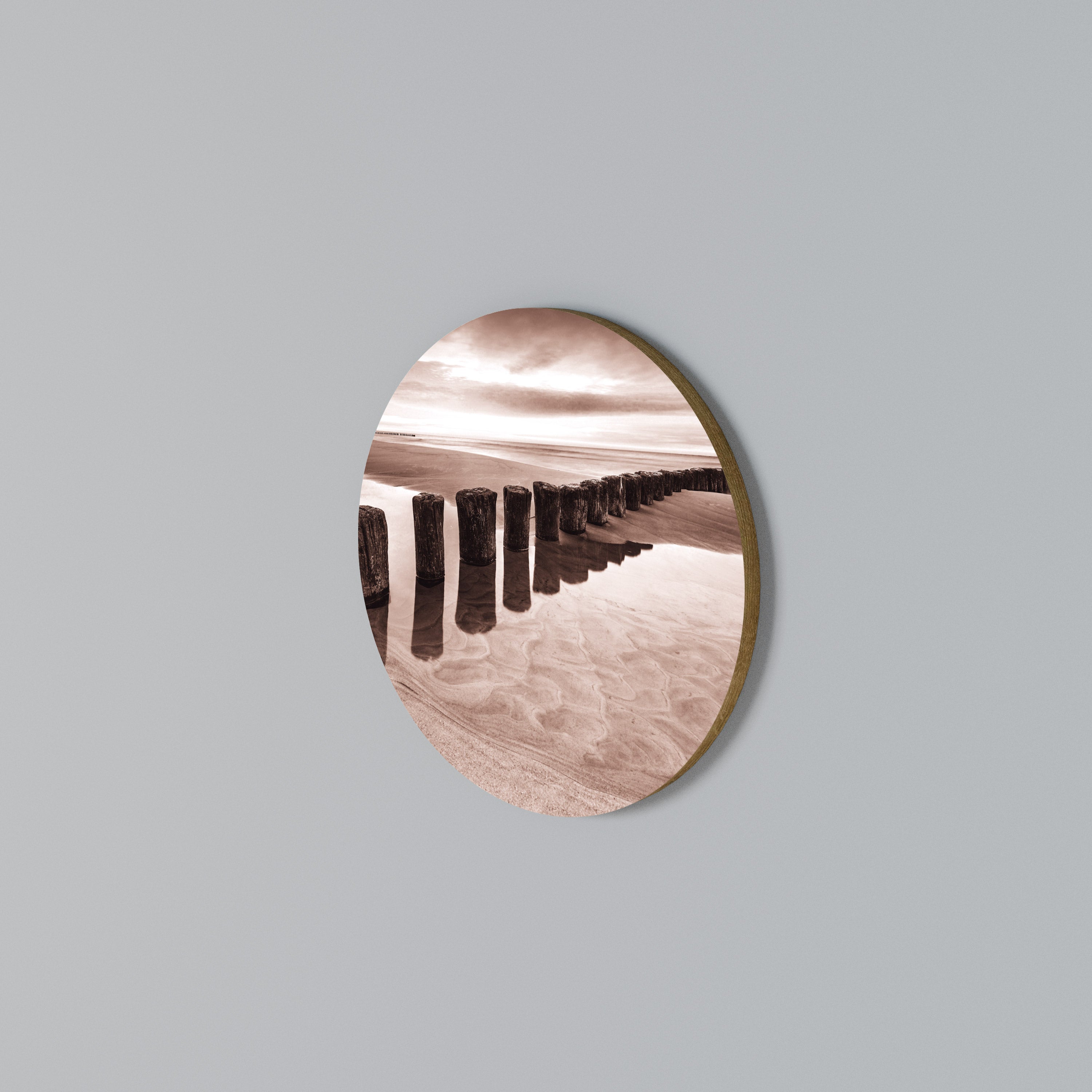 SERENE SHORELINE SEQUENCE Arte de pared redondo