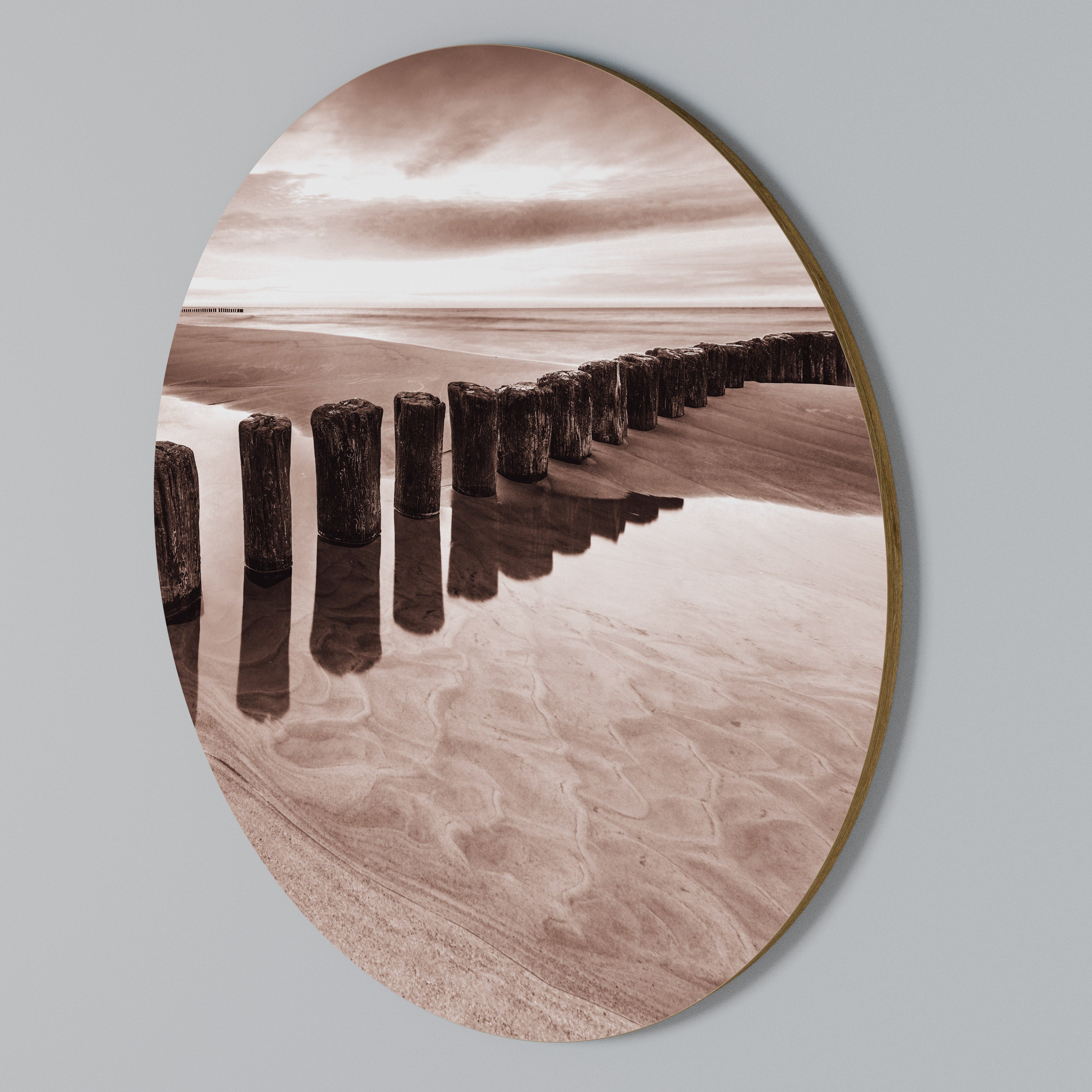 SERENE SHORELINE SEQUENCE Arte de pared redondo