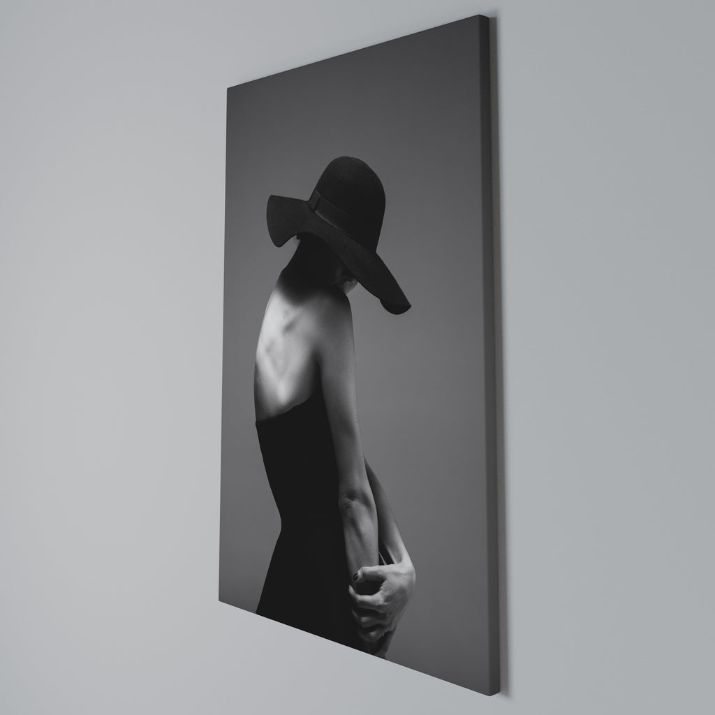 SILHOUETTE OF MYSTERY Quadro em tela vertical