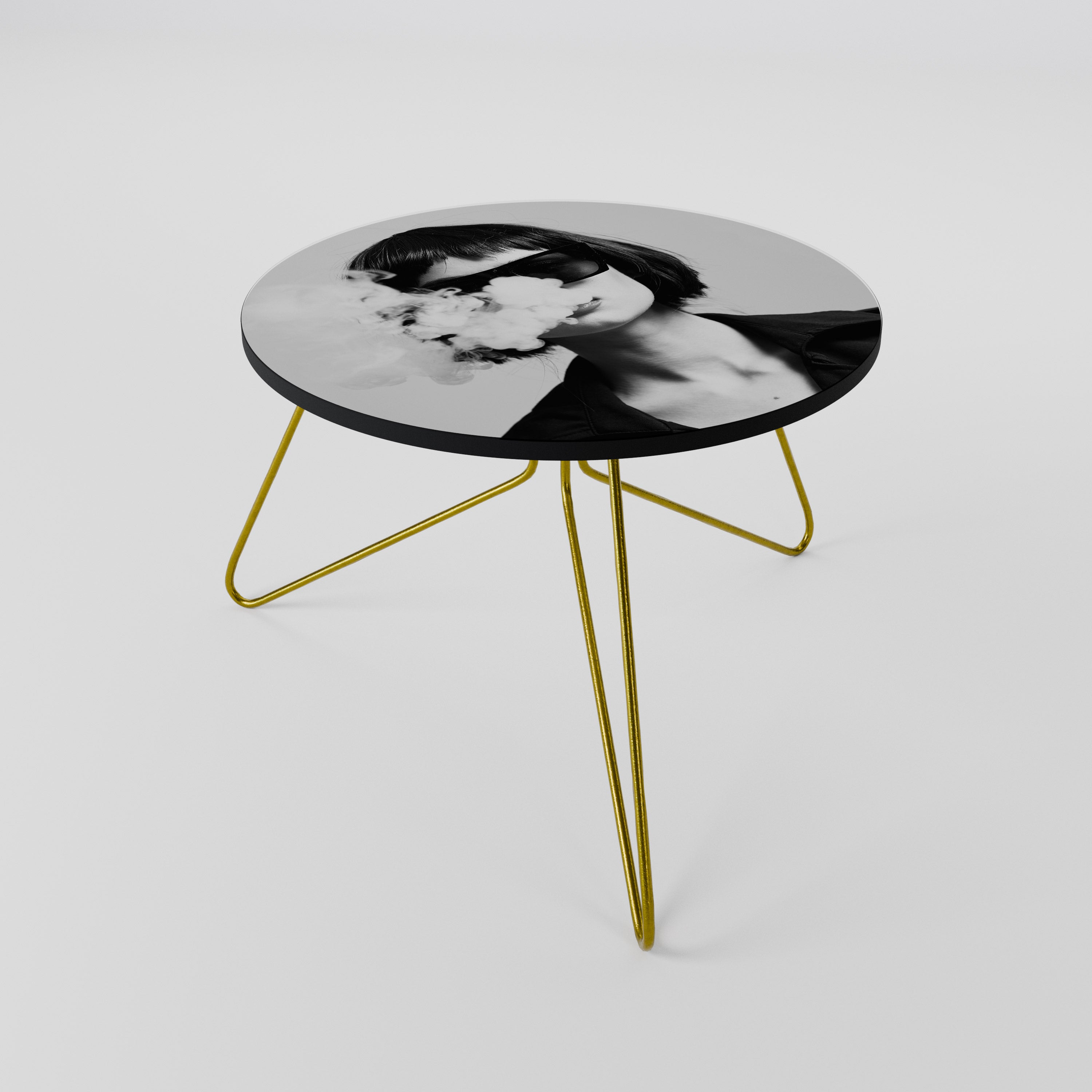 SMOKY BELLE Coffee Table