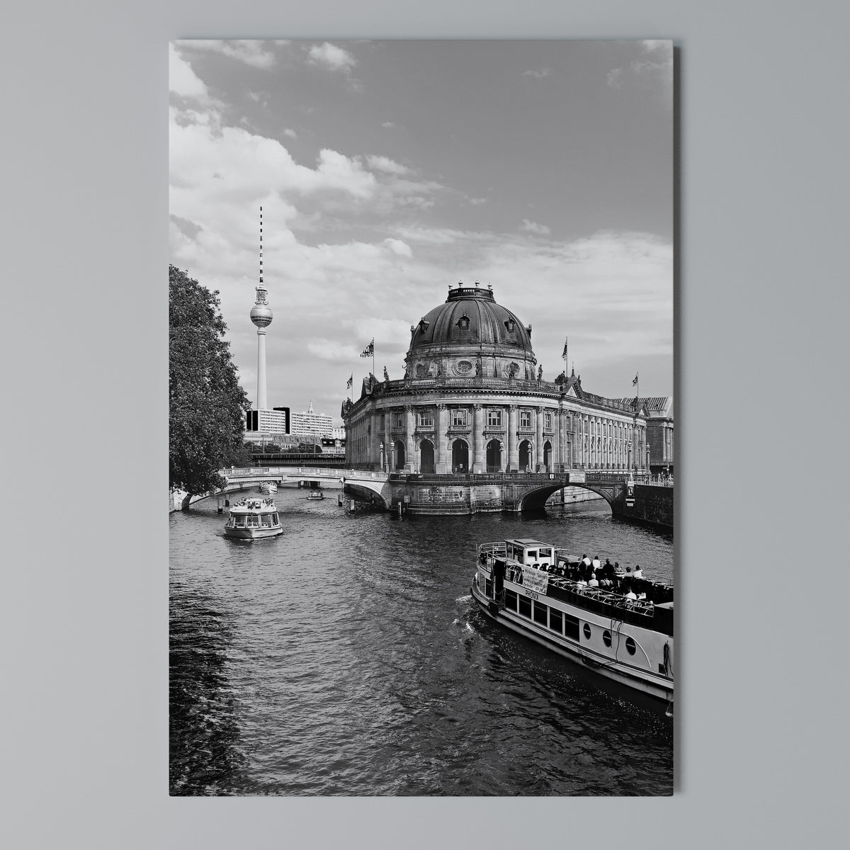 GHOSTS OF HISTORY Quadro em tela vertical