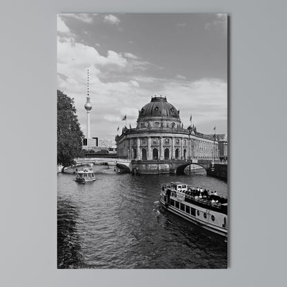 GHOSTS OF HISTORY Quadro em tela vertical