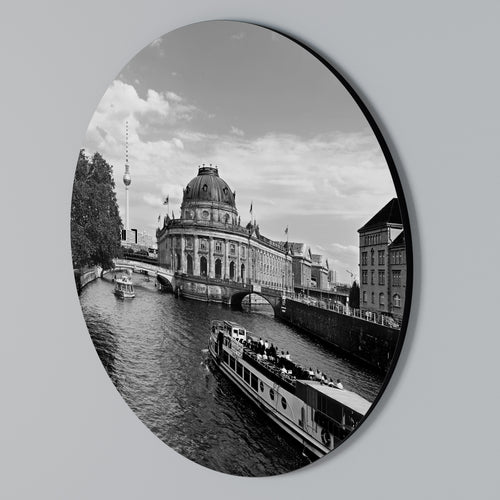 GHOSTS OF HISTORY Στρογγυλός πίνακας ζωγραφικής