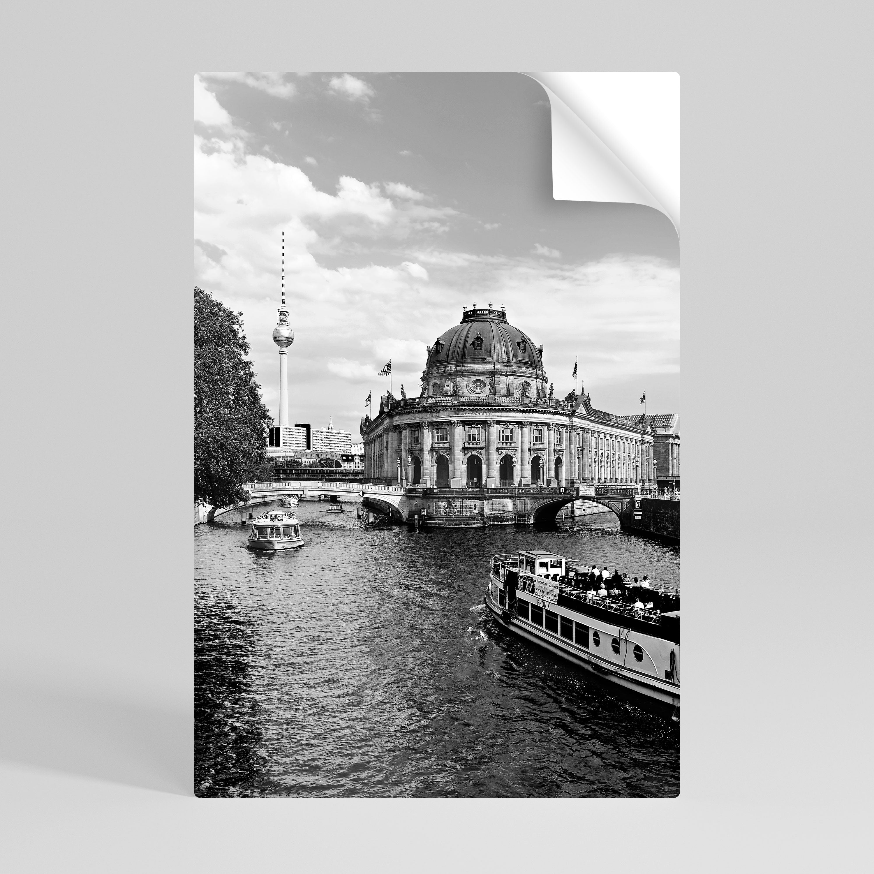 GHOSTS OF HISTORY Självhäftande Vertikal Poster