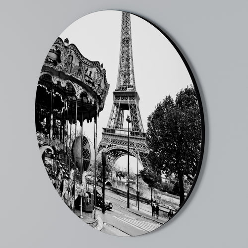 CHARMS OF THE CITY Round Wall Art